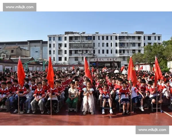 《用歌声描绘梦想 小学生歌唱比赛展现才艺与青春活力》